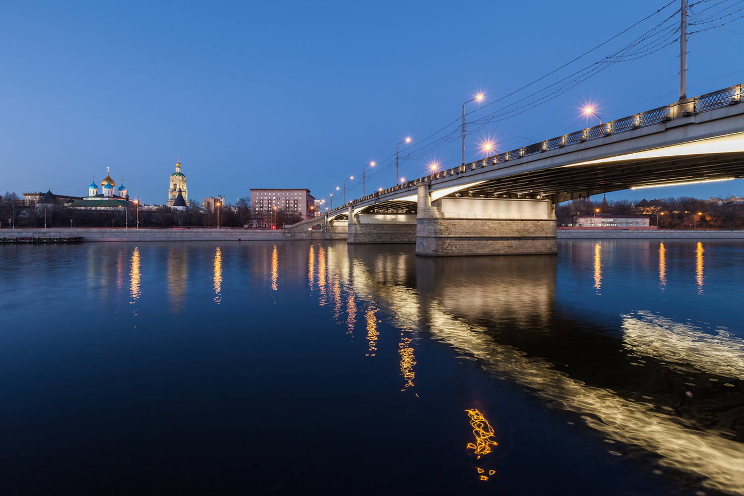 Новоспасский мост | теплоходные прогулки и экскурсии по Москве-реке