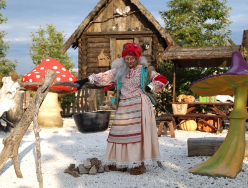 Новый год у Бабы Яги в Калязине – автобусный тур из Москвы