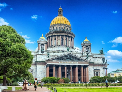 «Здравствуй, Питер!» – увлекательный автобусный тур в Санкт-Петербург.