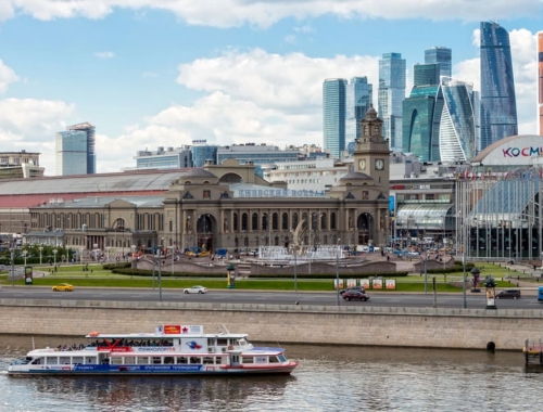 Прогулка от причала «Киевский» до причала «Китай-Город»