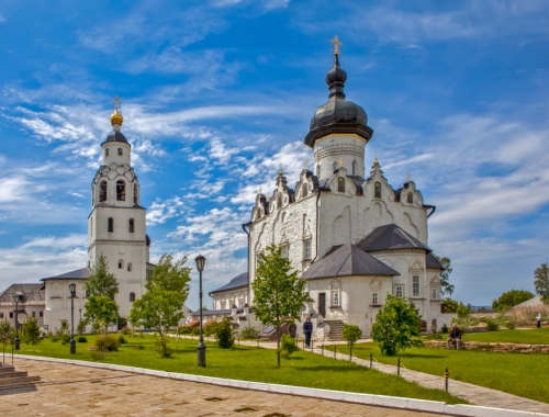 Экскурсия в Храм всех религий и остров Свияжск